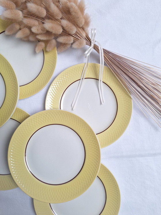 Image 1 of Moulin Des Loups Dessert Plates