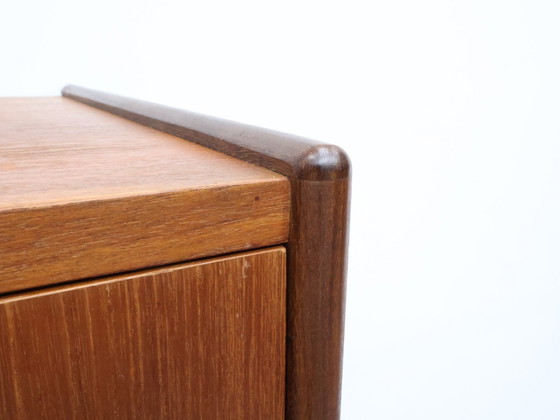 Image 1 of Cassettiera alta danese in teak vintage