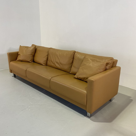 Image 1 of Montel sofa