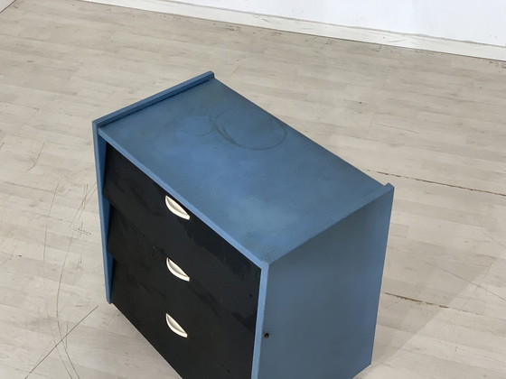 Image 1 of Mid Century armoire à chaussures armoire de couloir armoire vintage show cabinet