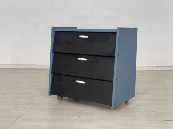 Image 1 of Mid Century armoire à chaussures armoire de couloir armoire vintage show cabinet