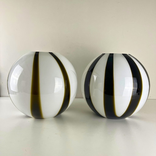 Lampe à poser boule de verre XL, noir et blanc - design italien