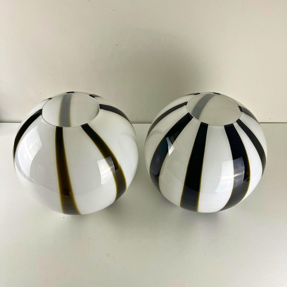 Image 1 of Table lamp glass ball XL, black and white - Italian design