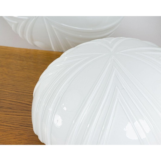 Image 1 of Lampada da parete vintage in vetro bianco di Napako, Cecoslovacchia, 1970