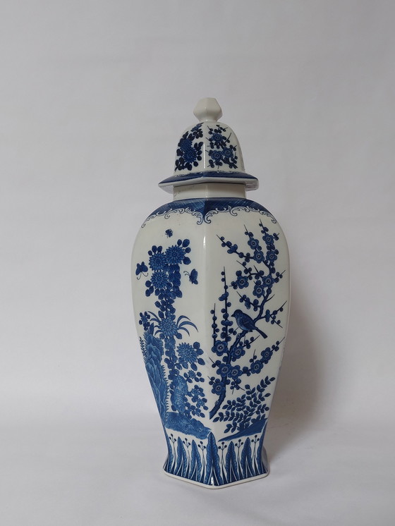 Image 1 of Chinese Vase