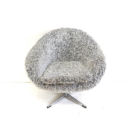 Gray Swivel Armchair With Metal Star Leg Made In The 1970s