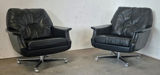 Image 1 of 1970s Leather Swivel Armchair