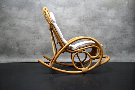 Image 1 of Fauteuil à bascule en bambou, années 1970