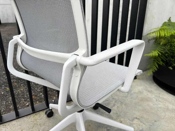 Image 1 of Vitra Physix Office Chair