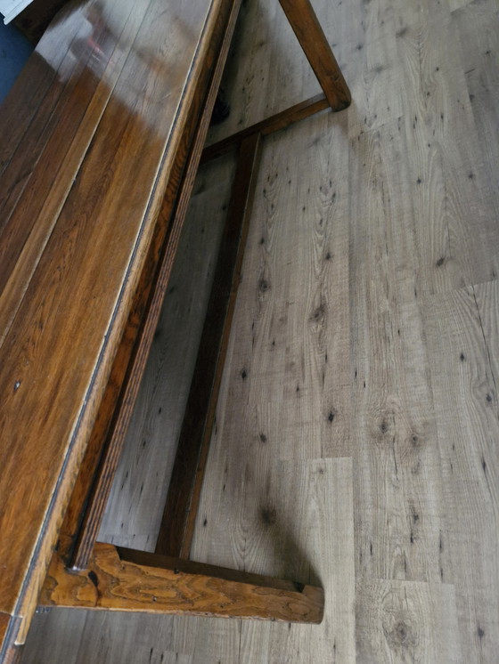 Image 1 of Stylish Oak Table