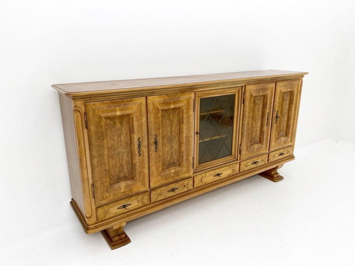 Solid oak buffet from Horgenglarus