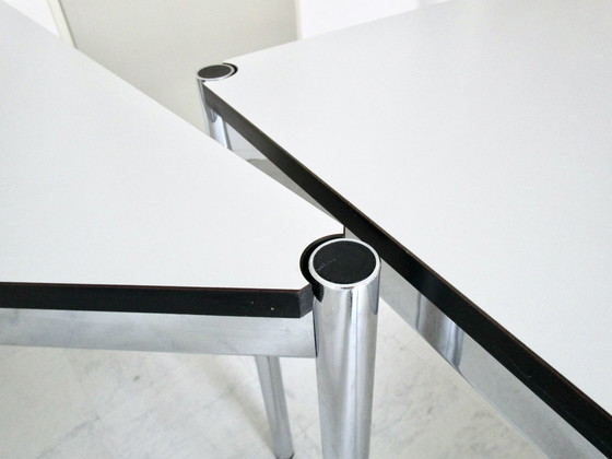 Image 1 of 3x Table triangulaire vintage