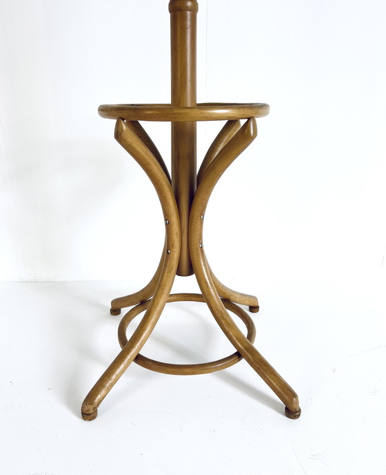 Image 1 of Porte-manteau style Thonet