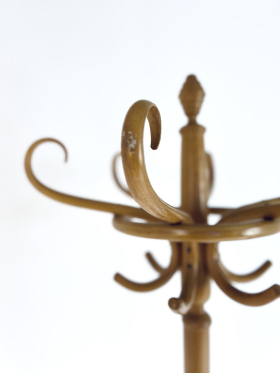 Image 1 of Porte-manteau style Thonet