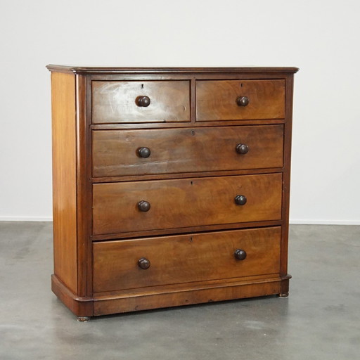 Large Mahogany Chest of Drawers With 5 Drawers