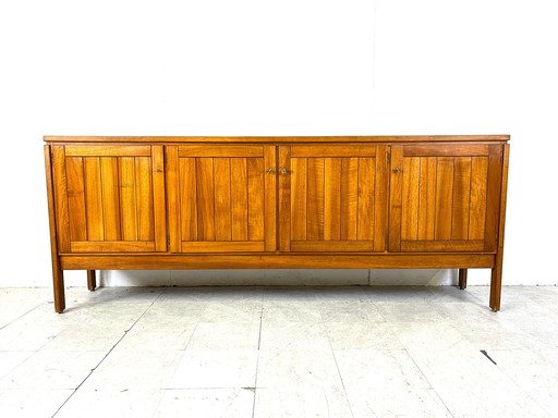 Van Den Berghe Pauvers dressoir