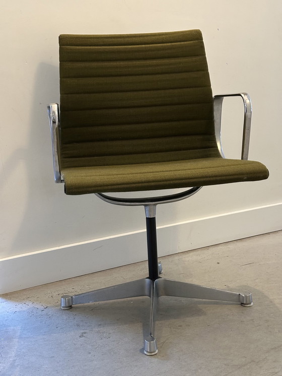 Image 1 of Eames Swivel Chair Herman Miller