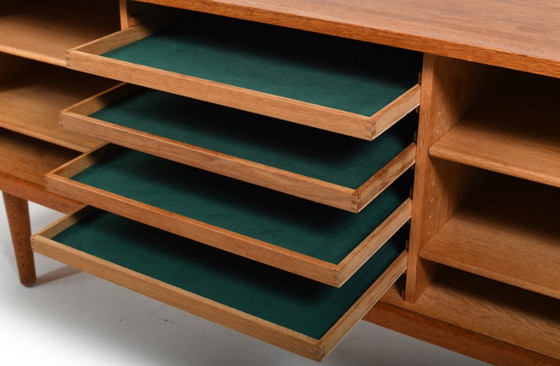 Image 1 of Buffet vintage RY25 par Hans J. Wegner pour Ry Møbler, années 1950