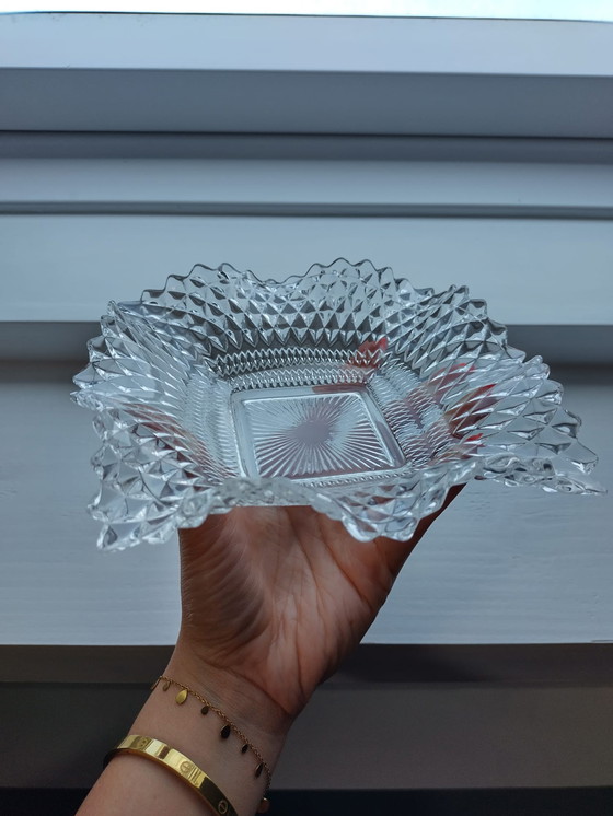 Image 1 of Ciotola in vetro vintage con punta di diamante