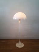 Lampadaire Panthella de Verner Panton pour Louis Poulsen
