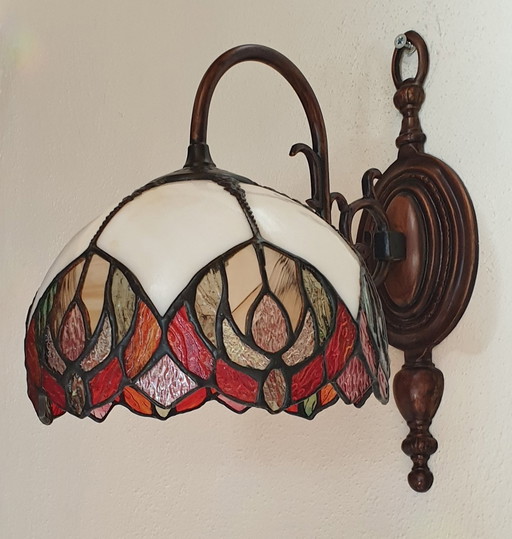 Tiffany (Stained Glass) Wall Lamp