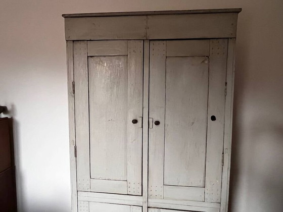 Image 1 of 4-door cabinet