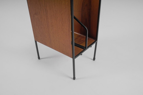 Image 1 of Portariviste vintage in compensato di teak e metallo