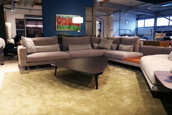 Image 1 of Molteni&C Octave Seating area