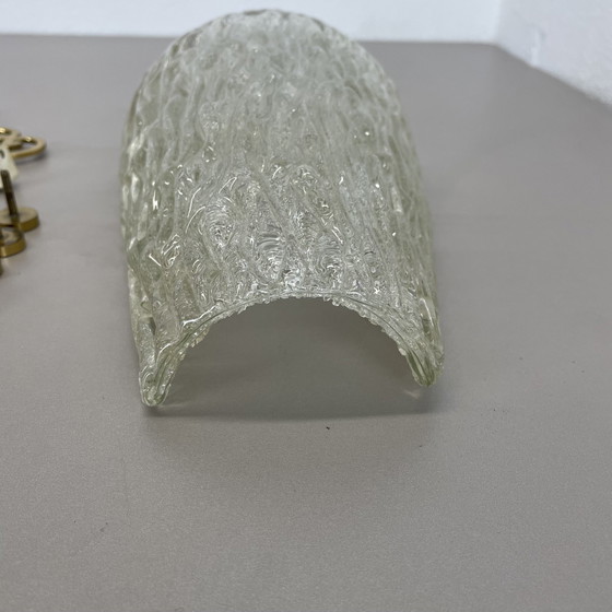Image 1 of Bellissima applique da parete in ottone e vetro ghiacciato da 41 cm, stile Kalmar, Germania anni '70