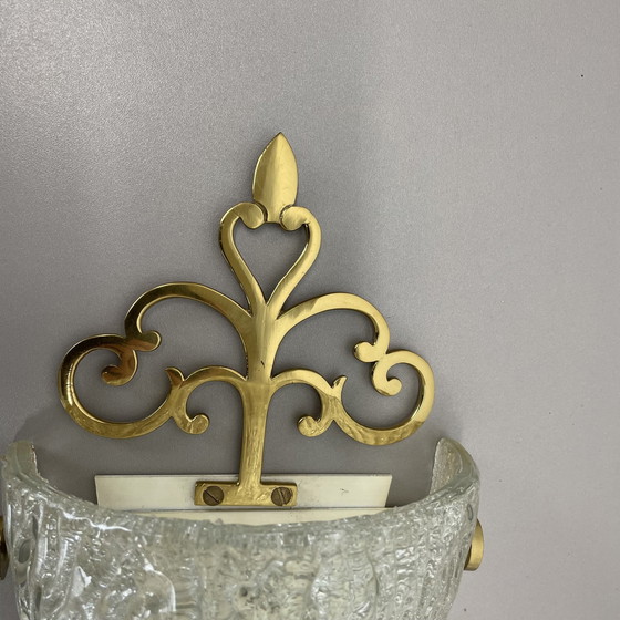 Image 1 of Bellissima applique da parete in ottone e vetro ghiacciato da 41 cm, stile Kalmar, Germania anni '70