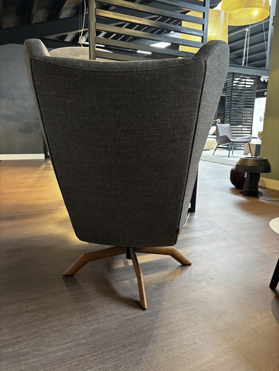 Image 1 of Montis Armchair Felix