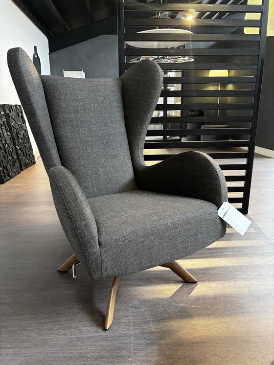 Image 1 of Montis Armchair Felix