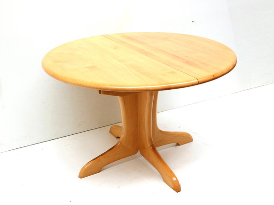 Image 1 of Table de salle à manger extensible vintage fabriquée dans les années 1970