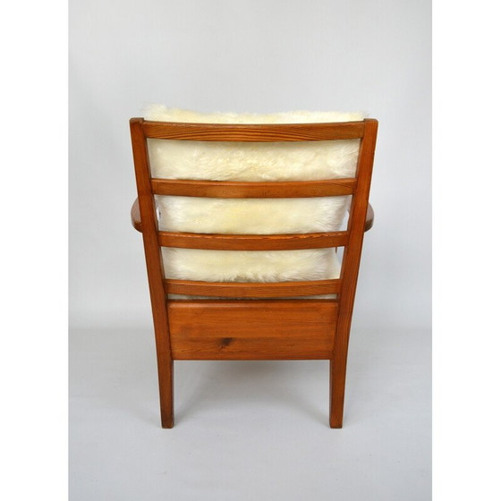 Image 1 of Vintage Utö-lovö armchair in pine and sheepskin by Axel Einar Hjorth, 1940