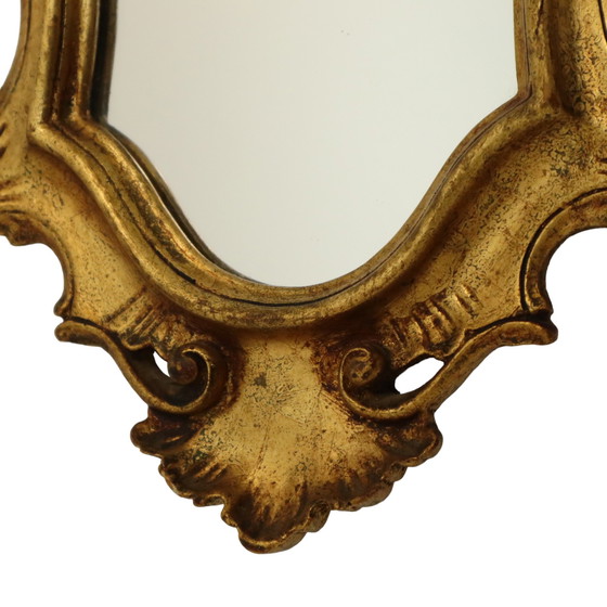 Image 1 of Petit miroir français à crête d'or