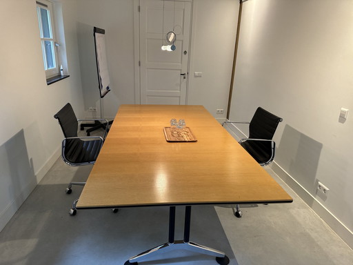 Wilkahn Meeting Table