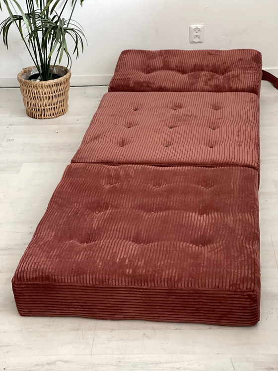 Image 1 of Poltrona letto vintage in tessuto a coste