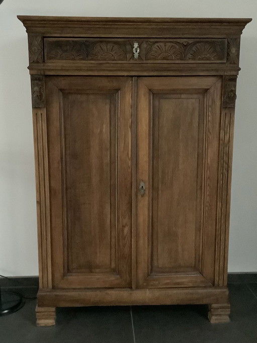 Cabinet Antiques