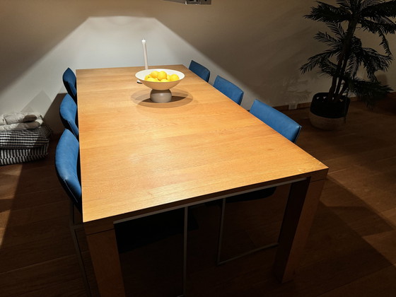 Image 1 of Leolux Vivre Dining Table