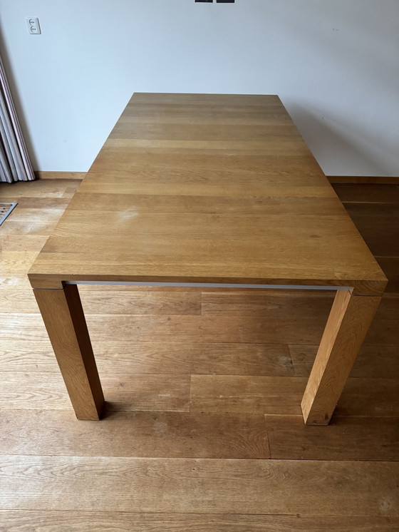 Image 1 of Leolux Vivre Dining Table