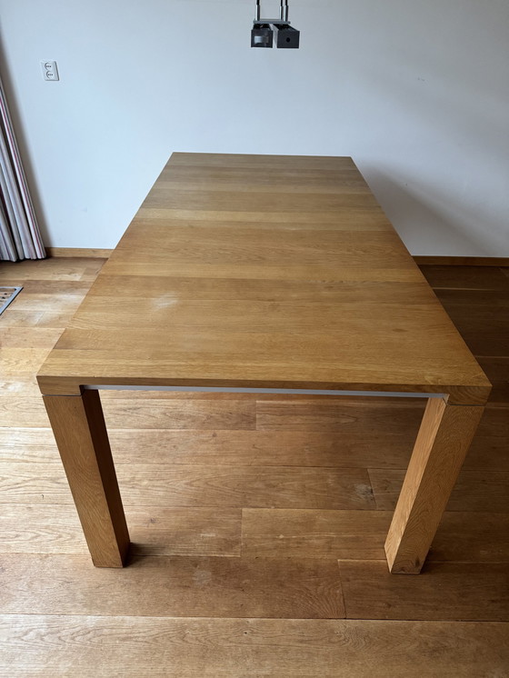 Image 1 of Leolux Vivre Dining Table