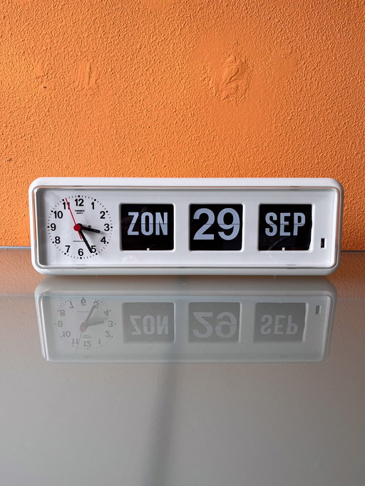 White Twemco Flip Clock With Date