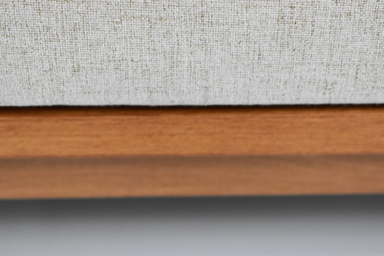 Image 1 of Sofá escandinavo de dos plazas, capuchino y teca