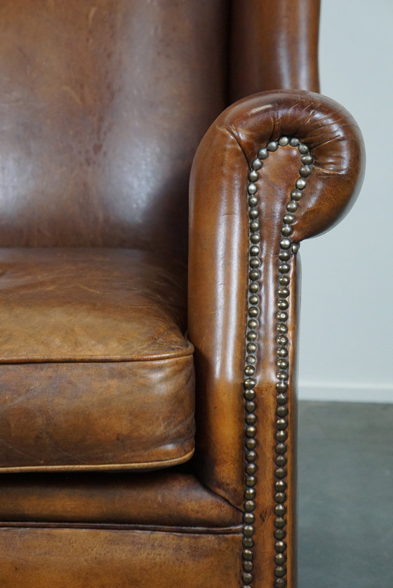 Image 1 of Fauteuil à oreilles en cuir de mouton