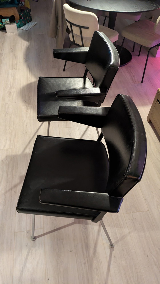 Image 1 of 2x Gispen Chairs: Cordemeyer Model 1265,