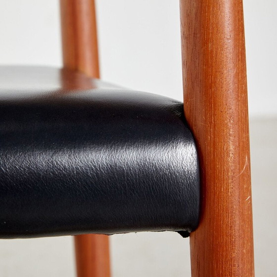 Image 1 of Set of 4 vintage dining chairs by Henry Walter Klein for Bramin, Denmark 1960s