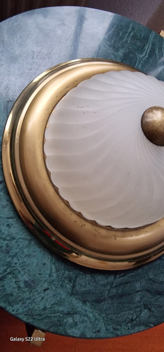 Image 1 of Plafonnier vintage rond jaune doré lampe murale en verre