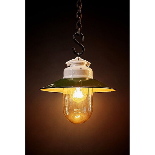 Vintage industrial porcelain pendant lamp
