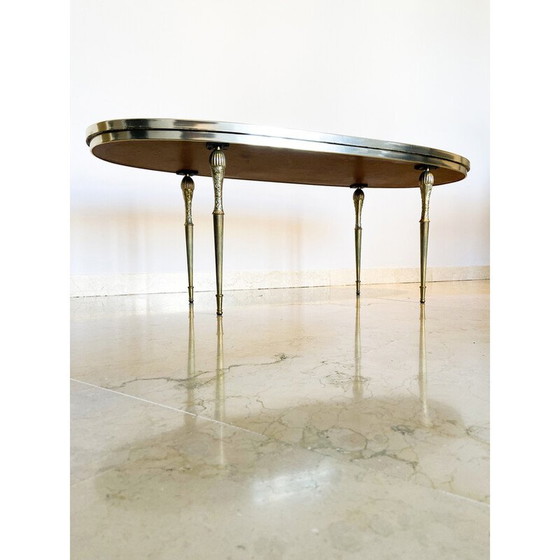 Image 1 of Tavolino ovale vintage con gambe in ottone, Italia 1970