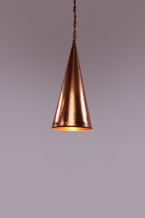 Image 1 of Lampe suspendue danoise en cuivre martelé à la main E.S Horn Aalestrup, années 1950